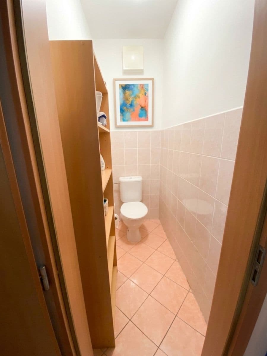 Pronájem bytu 2+kk 60 m², Boloňská, Praha, Praha Pronájem bytu 2+kk 60 m², Boloňská, Praha, Praha