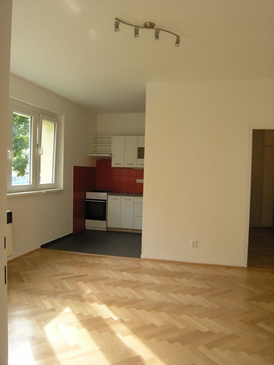 Pronájem bytu 2+kk 46 m², U Staré plynárny, Praha, Praha Pronájem bytu 2+kk 46 m², U Staré plynárny, Praha, Praha