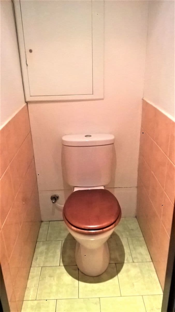 Pronájem bytu 2+1 55 m², Uhelná, Hradec Králové, Královéhradecký kraj Pronájem bytu 2+1 55 m², Uhelná, Hradec Králové, Královéhradecký kraj