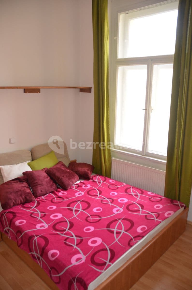Pronájem bytu 2+kk 38 m², Slezská, Praha, Praha Pronájem bytu 2+kk 38 m², Slezská, Praha, Praha