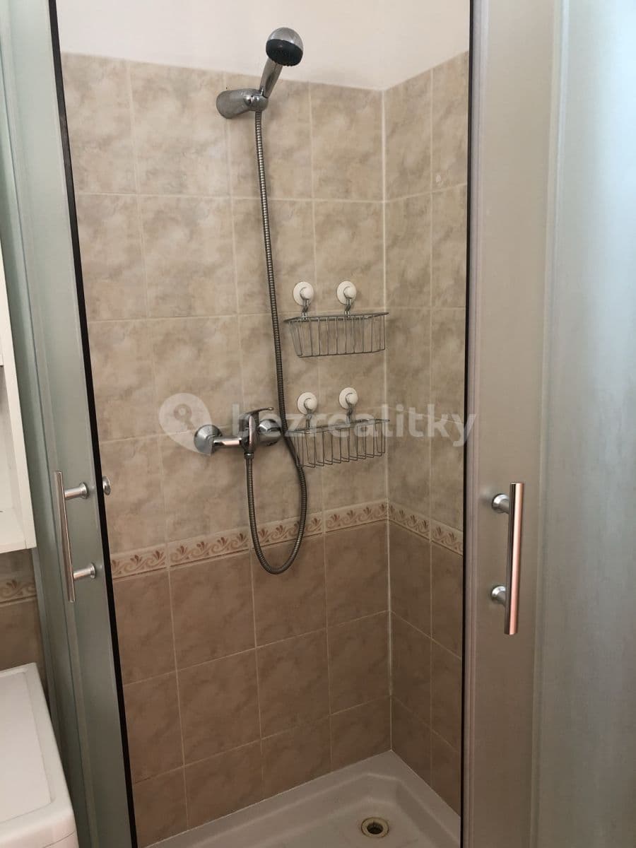 Pronájem bytu 2+kk 45 m², třída Generála Píky, Brno, Jihomoravský kraj Pronájem bytu 2+kk 45 m², třída Generála Píky, Brno, Jihomoravský kraj