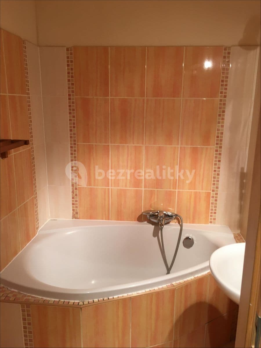 Pronájem bytu 2+1 52 m², Podroužkova, Ostrava, Moravskoslezský kraj Pronájem bytu 2+1 52 m², Podroužkova, Ostrava, Moravskoslezský kraj