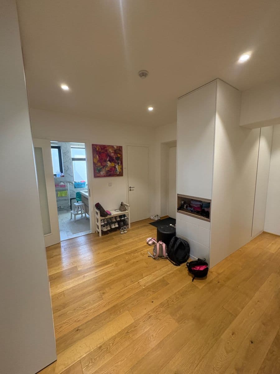 Pronájem bytu 5+kk 157 m², Révová, Praha, Praha Pronájem bytu 5+kk 157 m², Révová, Praha, Praha