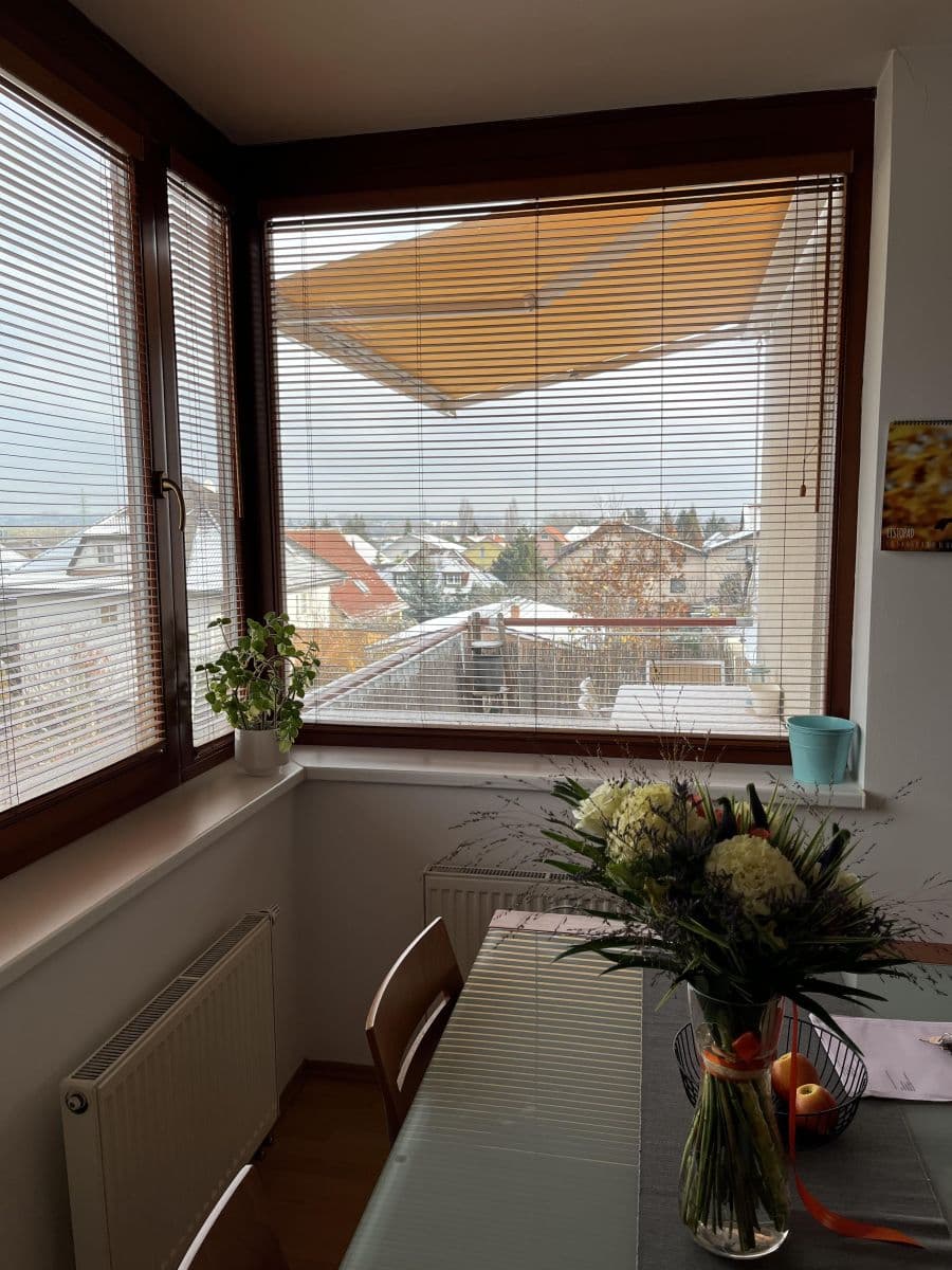 Pronájem bytu 2+kk 61 m², Laudonova, Praha, Praha Pronájem bytu 2+kk 61 m², Laudonova, Praha, Praha