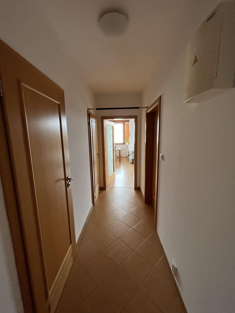Pronájem bytu 2+kk 61 m², Laudonova, Praha, Praha Pronájem bytu 2+kk 61 m², Laudonova, Praha, Praha