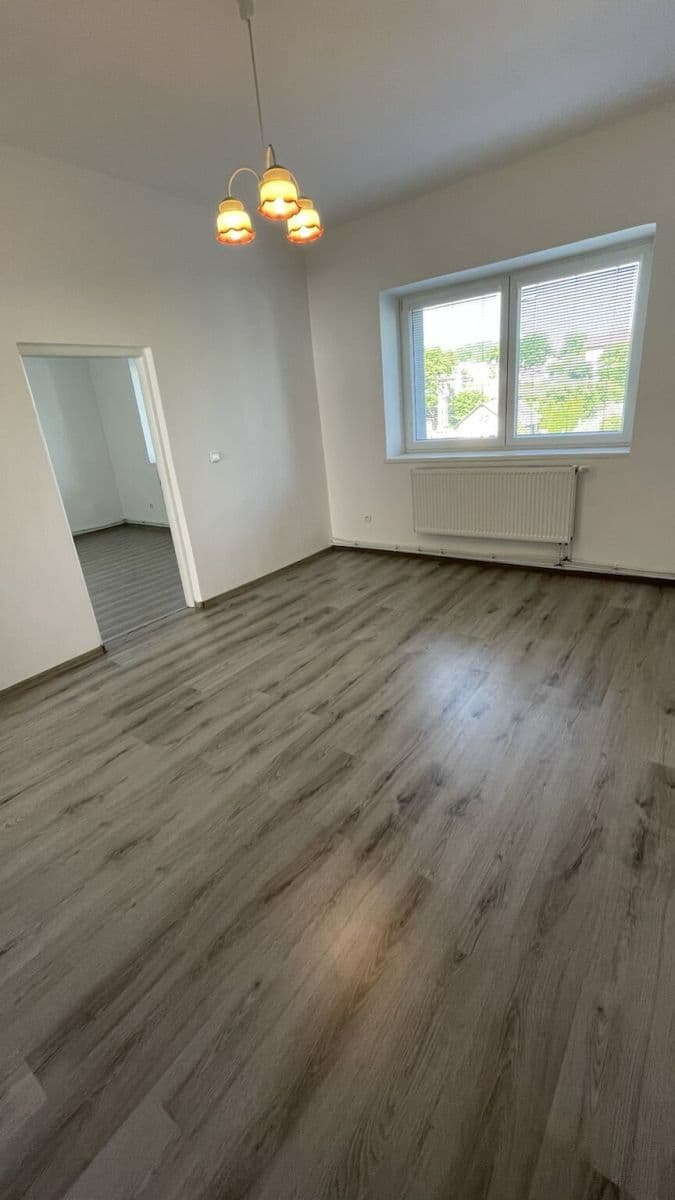 Pronájem bytu 3+1 102 m², Na Josefské, Ostrava, Moravskoslezský kraj Pronájem bytu 3+1 102 m², Na Josefské, Ostrava, Moravskoslezský kraj