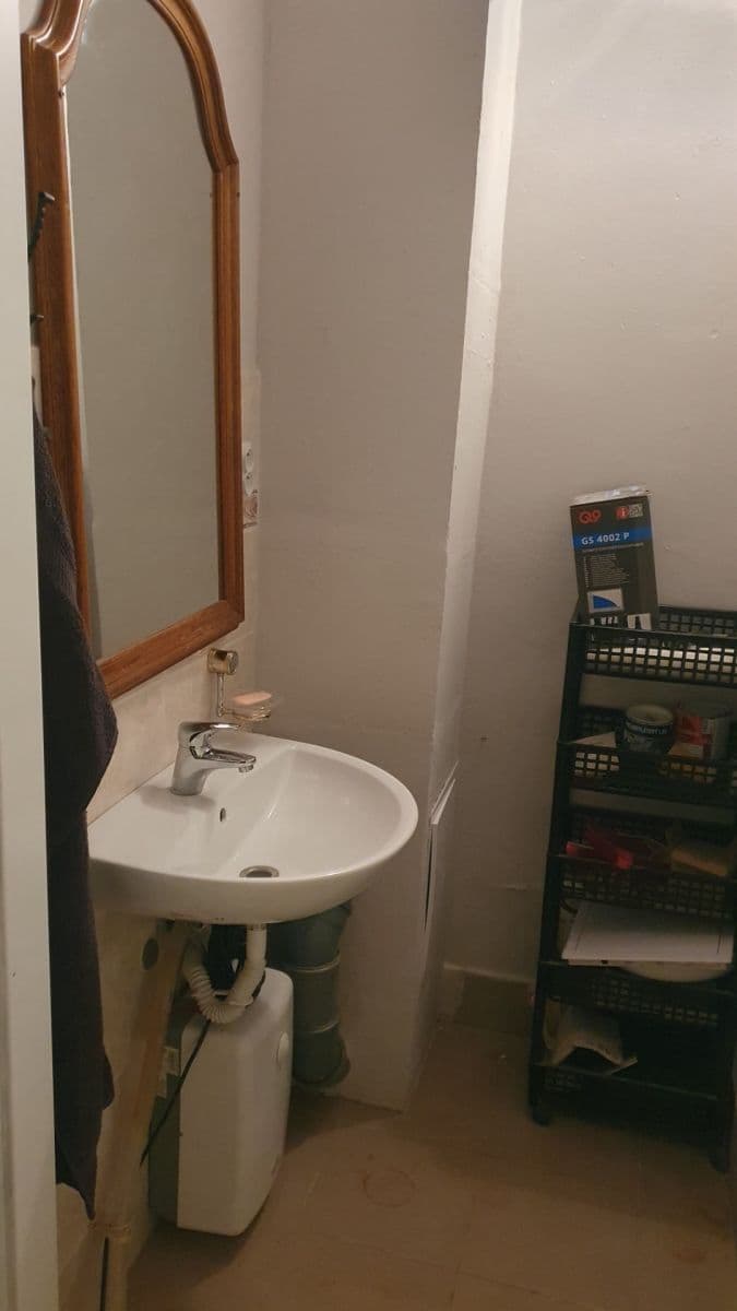 Pronájem nebytového prostoru 55 m², Pelušková, Praha, Praha Pronájem nebytového prostoru 55 m², Pelušková, Praha, Praha