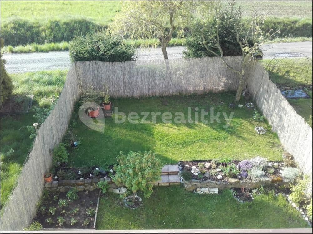 Pronájem bytu 3+1 80 m², Bratronice, Středočeský kraj Pronájem bytu 3+1 80 m², Bratronice, Středočeský kraj