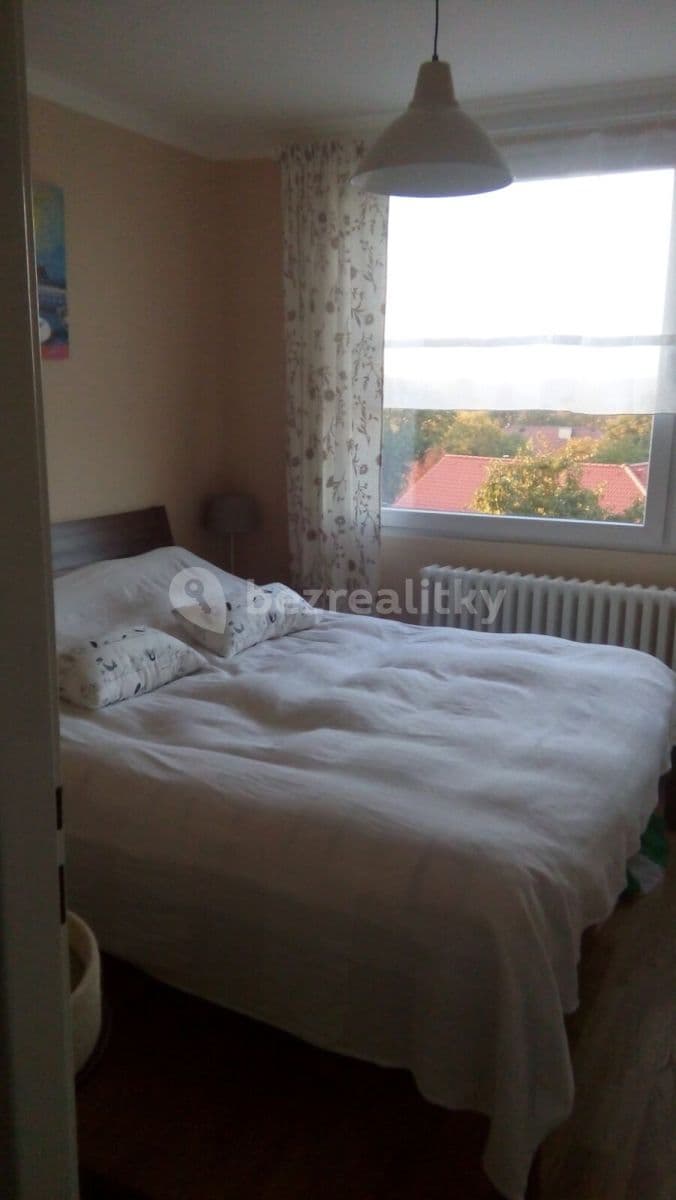 Pronájem bytu 3+1 80 m², Bratronice, Středočeský kraj Pronájem bytu 3+1 80 m², Bratronice, Středočeský kraj