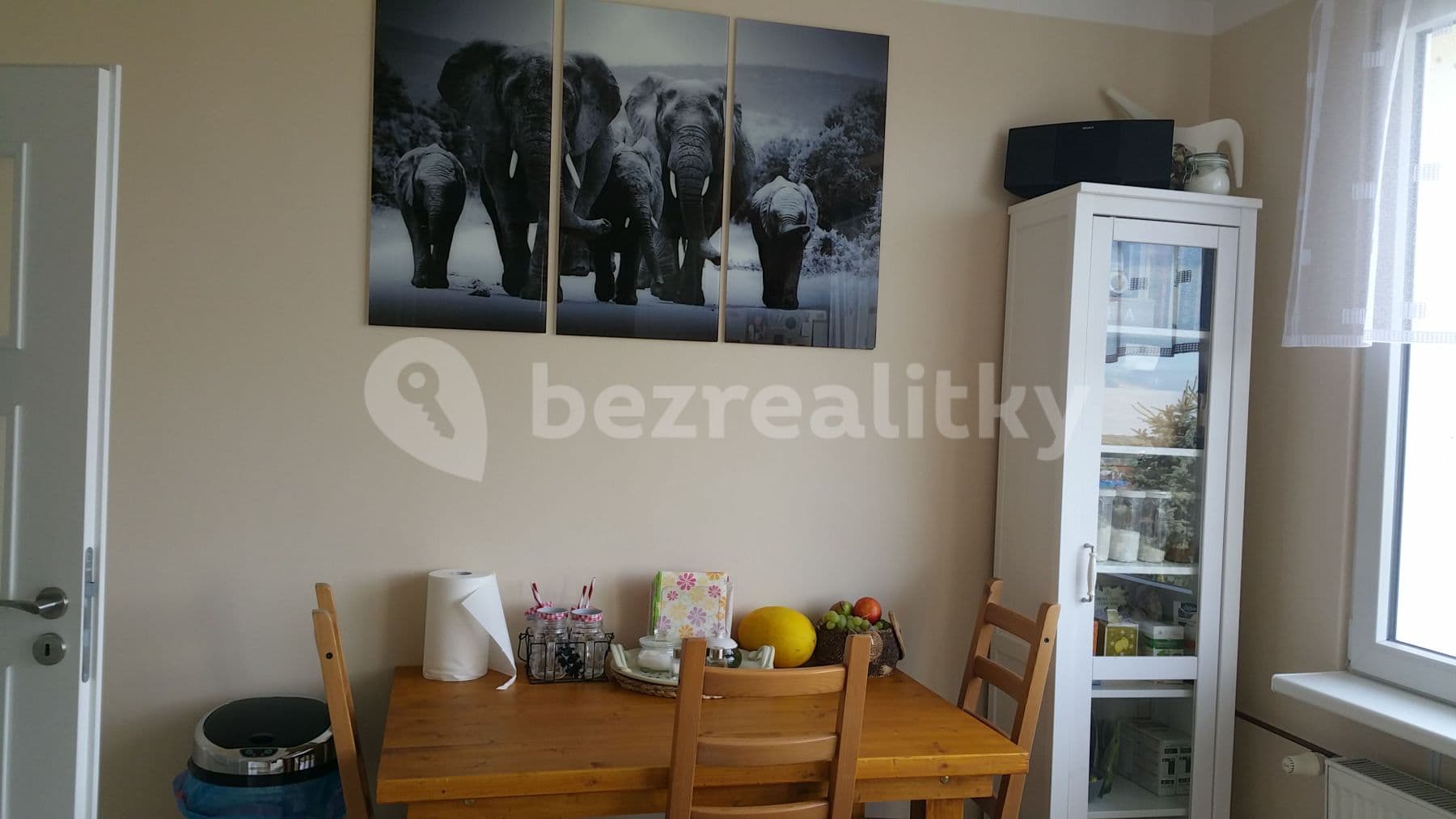 Pronájem bytu 3+1 80 m², Bratronice, Středočeský kraj Pronájem bytu 3+1 80 m², Bratronice, Středočeský kraj