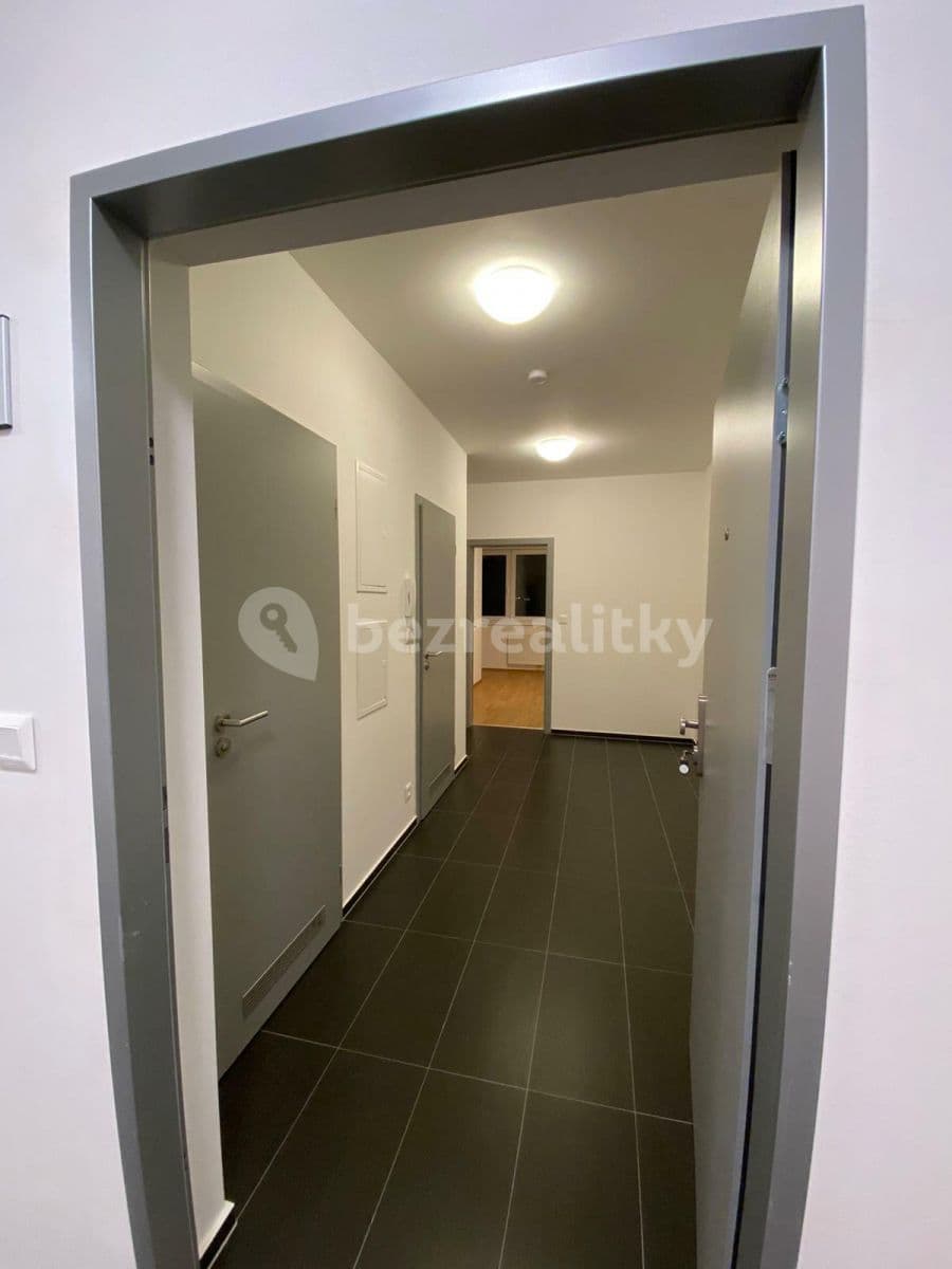 Pronájem bytu 2+kk 53 m², Pod Stolovou horou, Praha, Praha Pronájem bytu 2+kk 53 m², Pod Stolovou horou, Praha, Praha