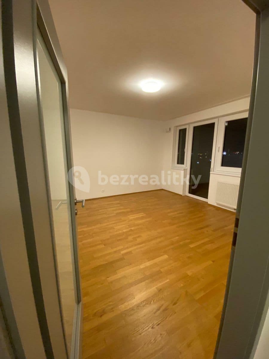 Pronájem bytu 2+kk 53 m², Pod Stolovou horou, Praha, Praha Pronájem bytu 2+kk 53 m², Pod Stolovou horou, Praha, Praha