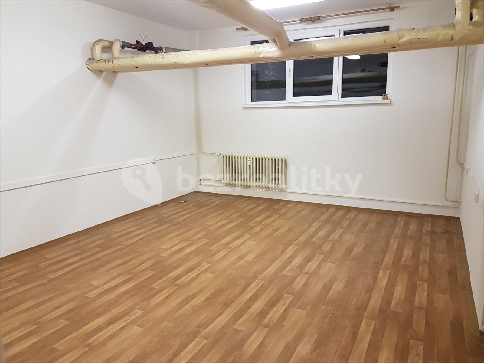 Pronájem nebytového prostoru 60 m², Schulhoffova, Praha, Praha Pronájem nebytového prostoru 60 m², Schulhoffova, Praha, Praha