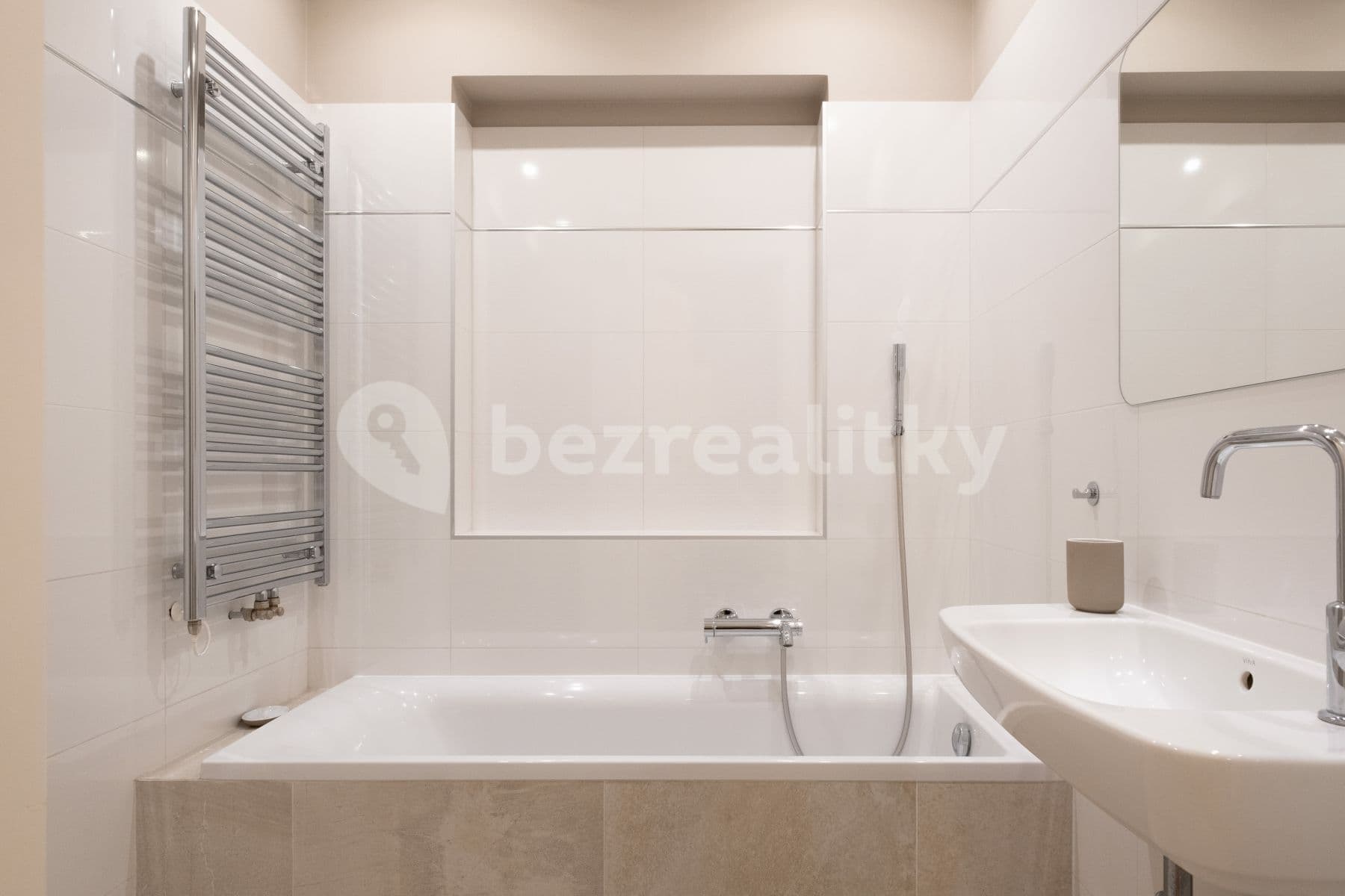 Pronájem bytu 3+kk 77 m², Březinova, Praha, Praha Pronájem bytu 3+kk 77 m², Březinova, Praha, Praha