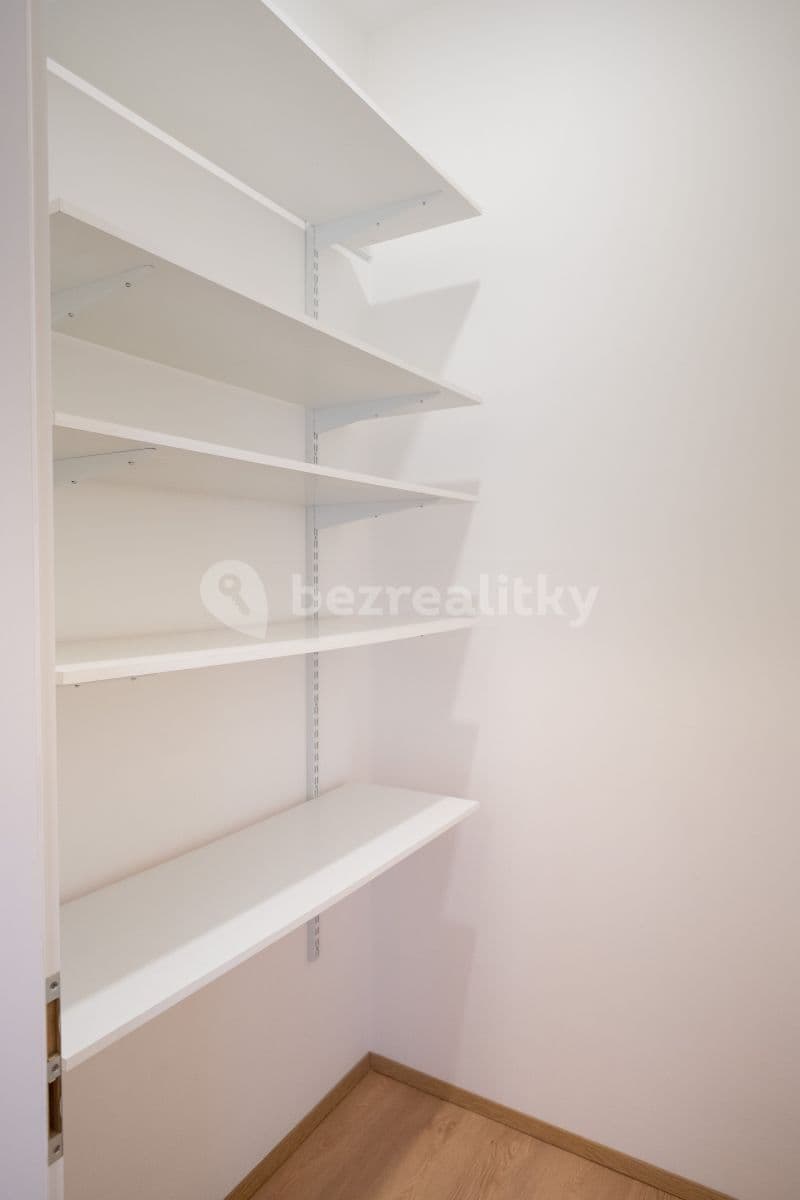 Pronájem bytu 3+kk 77 m², Březinova, Praha, Praha Pronájem bytu 3+kk 77 m², Březinova, Praha, Praha