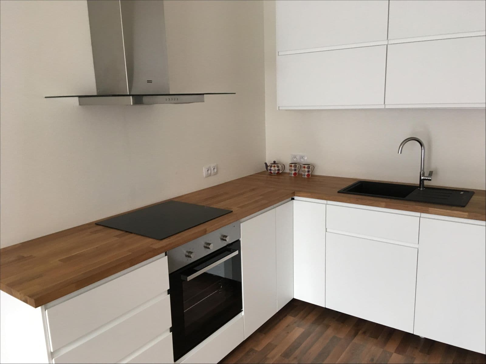 Pronájem bytu 1+kk 85 m², Františka Diviše, Praha, Praha Pronájem bytu 1+kk 85 m², Františka Diviše, Praha, Praha