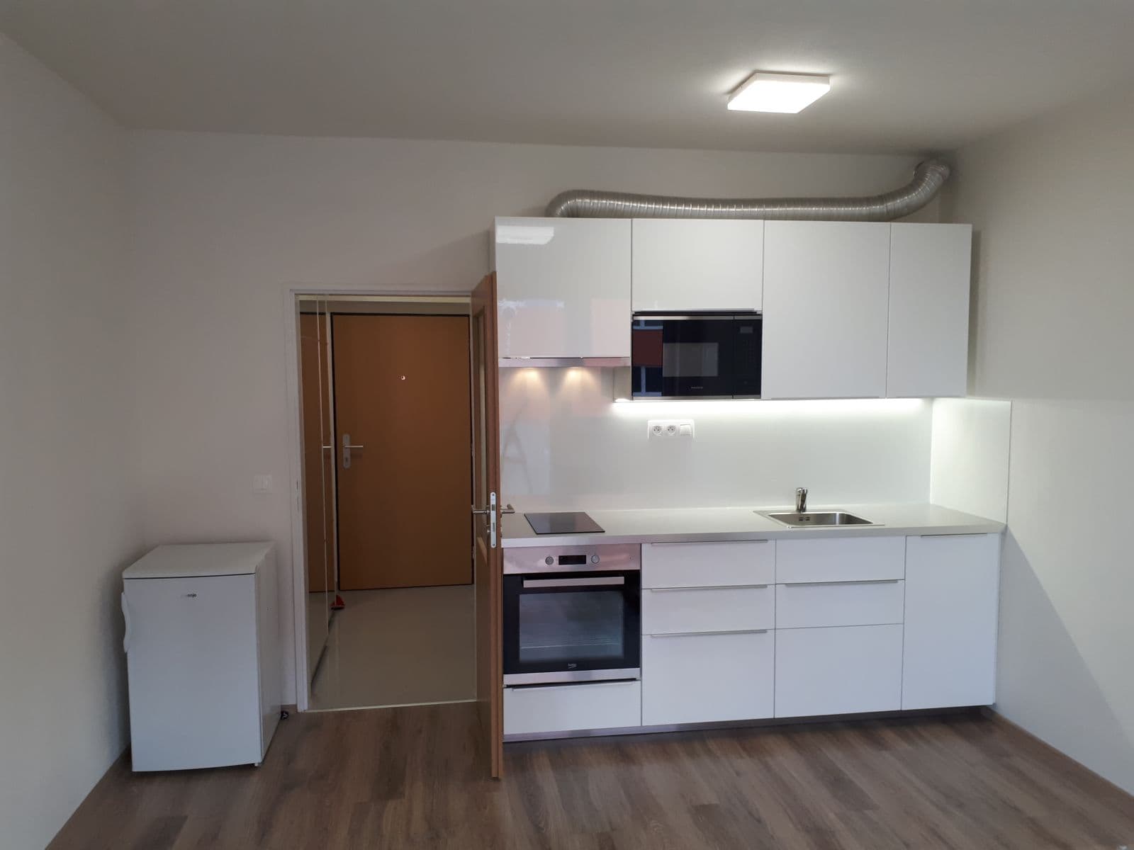 Pronájem bytu 1+kk 30 m², Bučkova, Brno, Jihomoravský kraj Pronájem bytu 1+kk 30 m², Bučkova, Brno, Jihomoravský kraj
