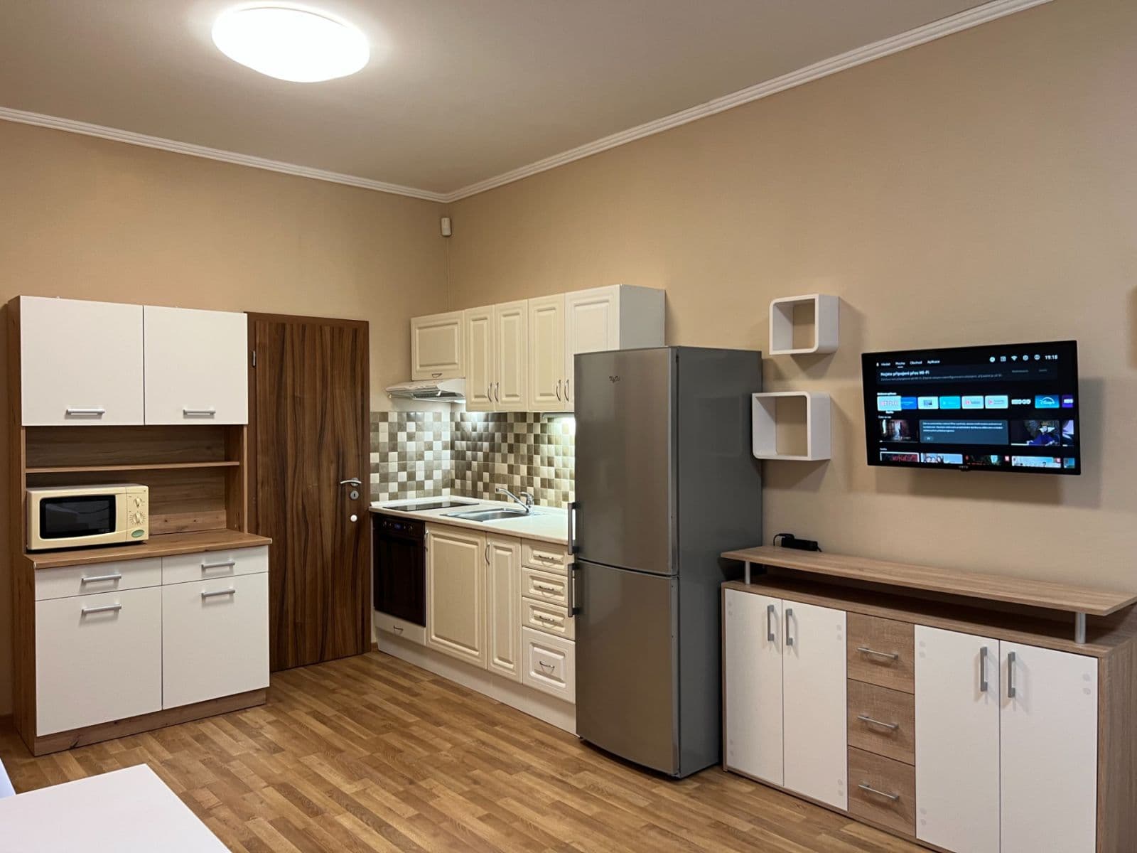 Pronájem bytu 1+kk 30 m², Na Stezce, Praha, Praha Pronájem bytu 1+kk 30 m², Na Stezce, Praha, Praha