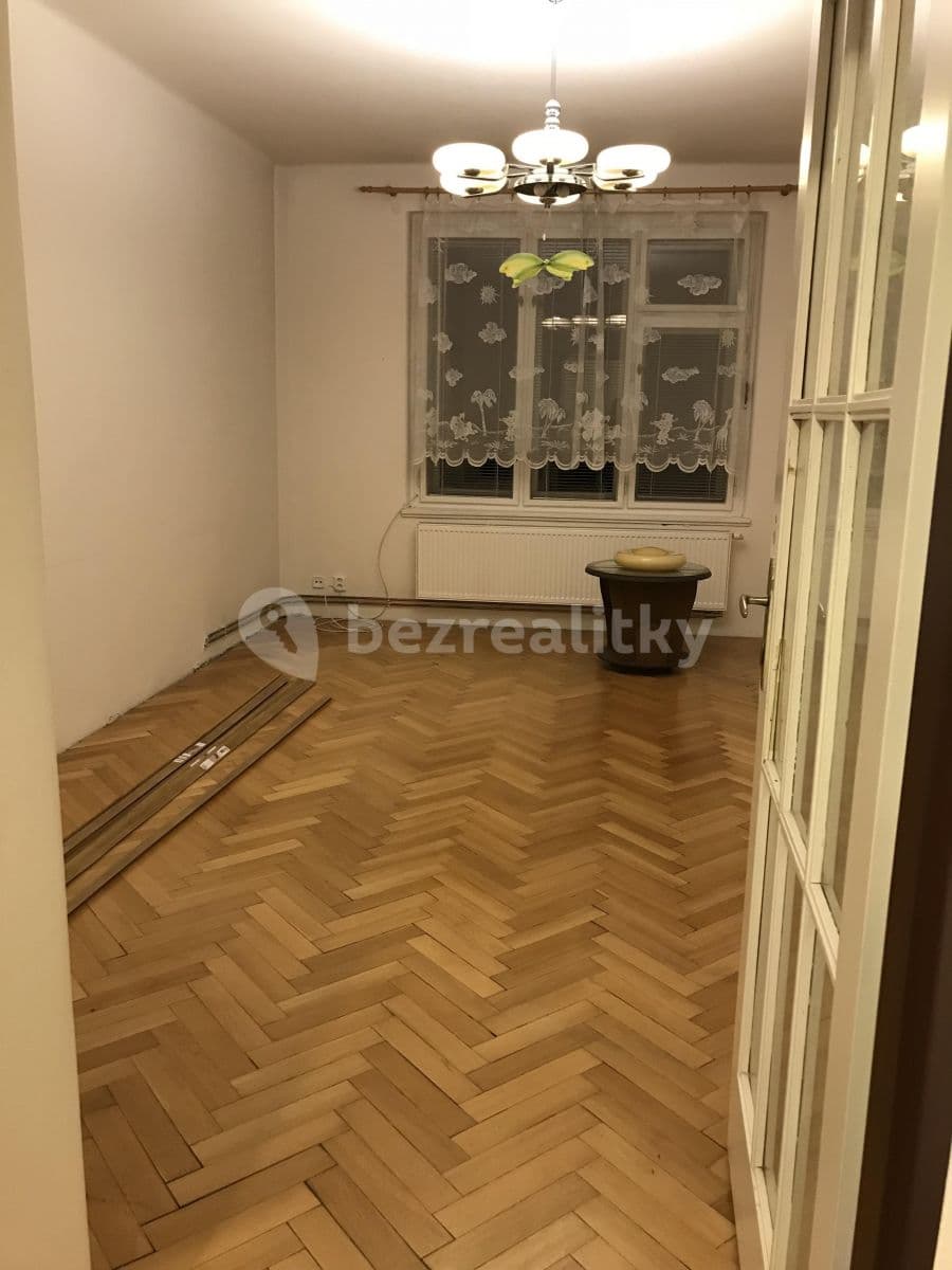 Pronájem bytu 3+kk 82 m², Komenského náměstí, Brandýs nad Labem-Stará Boleslav, Středočeský kraj Pronájem bytu 3+kk 82 m², Komenského náměstí, Brandýs nad Labem-Stará Boleslav, Středočeský kraj