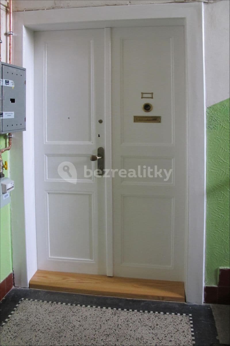 Pronájem bytu 2+kk 50 m², Saratovská, Praha, Praha Pronájem bytu 2+kk 50 m², Saratovská, Praha, Praha