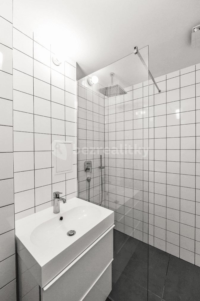 Pronájem bytu 3+1 68 m², Jankovcova, Praha, Praha Pronájem bytu 3+1 68 m², Jankovcova, Praha, Praha