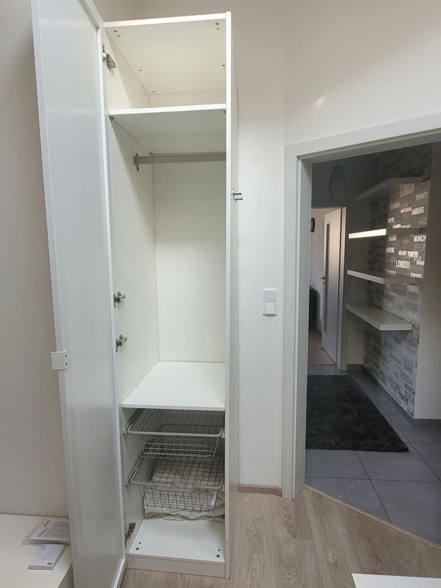 Pronájem bytu 2+kk 43 m², Rečkova, Praha, Praha Pronájem bytu 2+kk 43 m², Rečkova, Praha, Praha