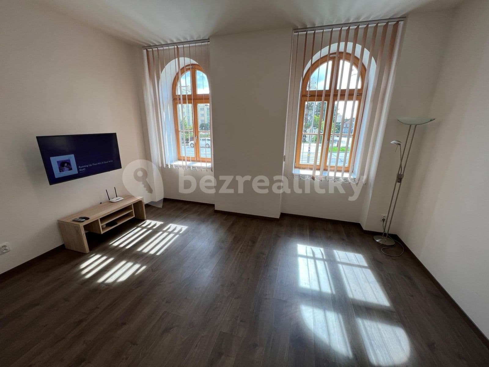 Pronájem bytu 2+kk 53 m², Jičínská, Mladá Boleslav, Středočeský kraj Pronájem bytu 2+kk 53 m², Jičínská, Mladá Boleslav, Středočeský kraj
