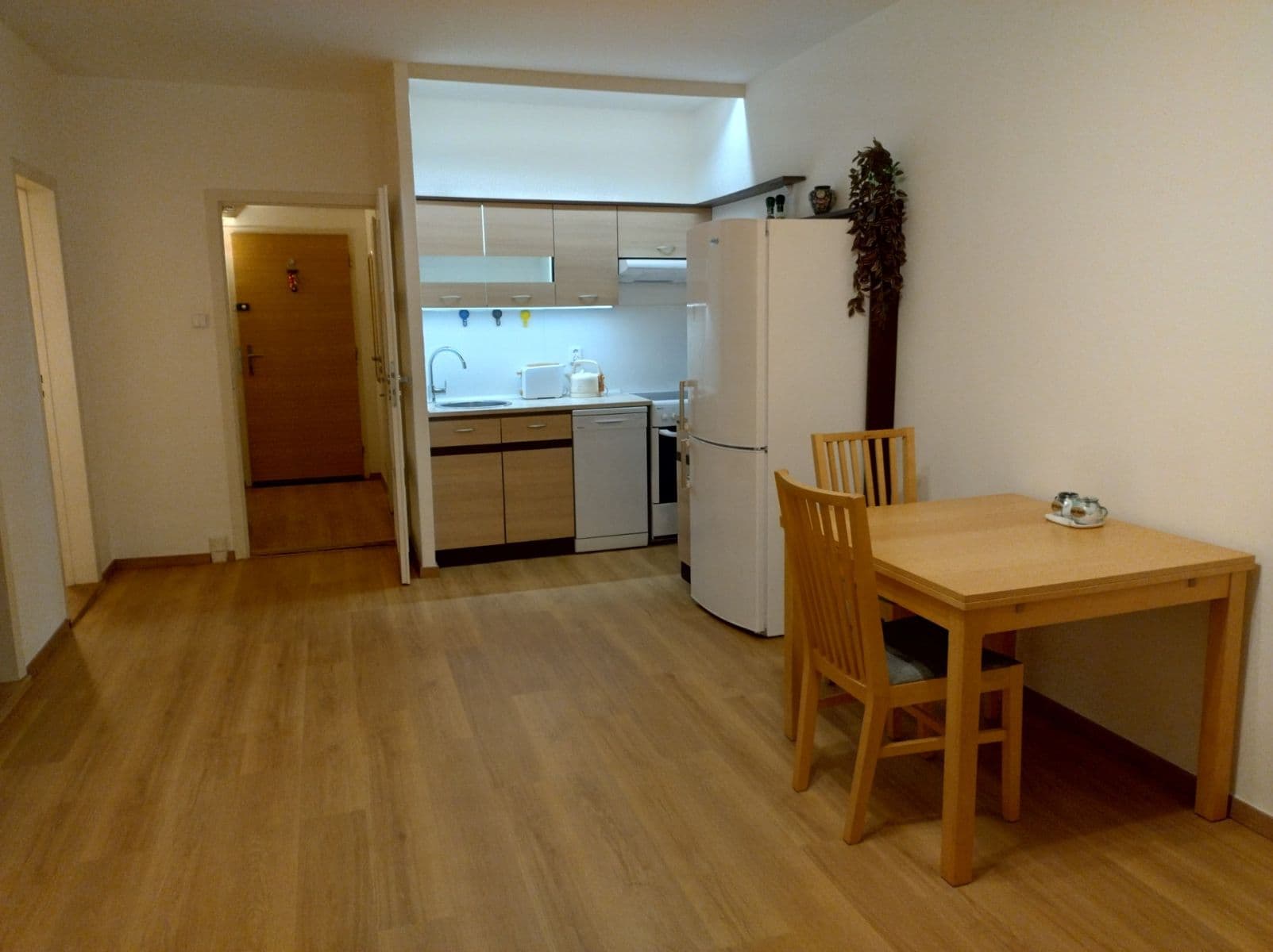 Pronájem bytu 2+kk 41 m², Werichova, Praha, Praha Pronájem bytu 2+kk 41 m², Werichova, Praha, Praha