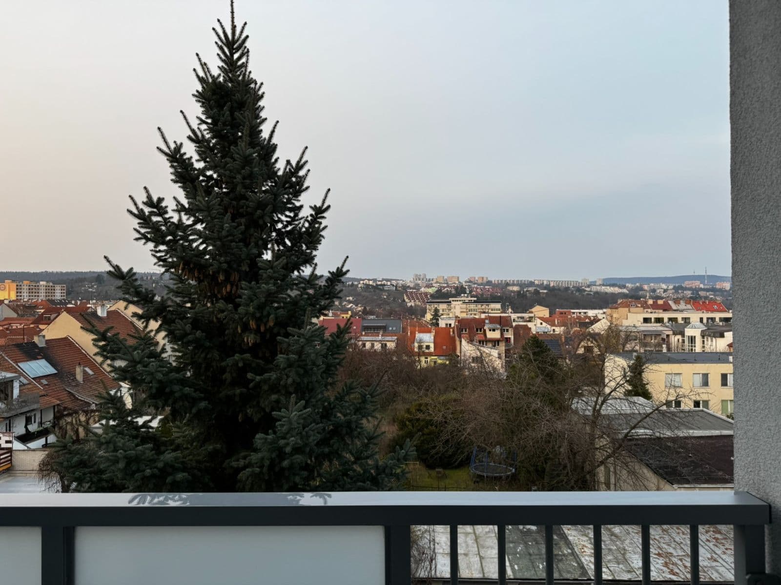 Pronájem bytu 3+1 75 m², Srbská, Brno, Jihomoravský kraj Pronájem bytu 3+1 75 m², Srbská, Brno, Jihomoravský kraj