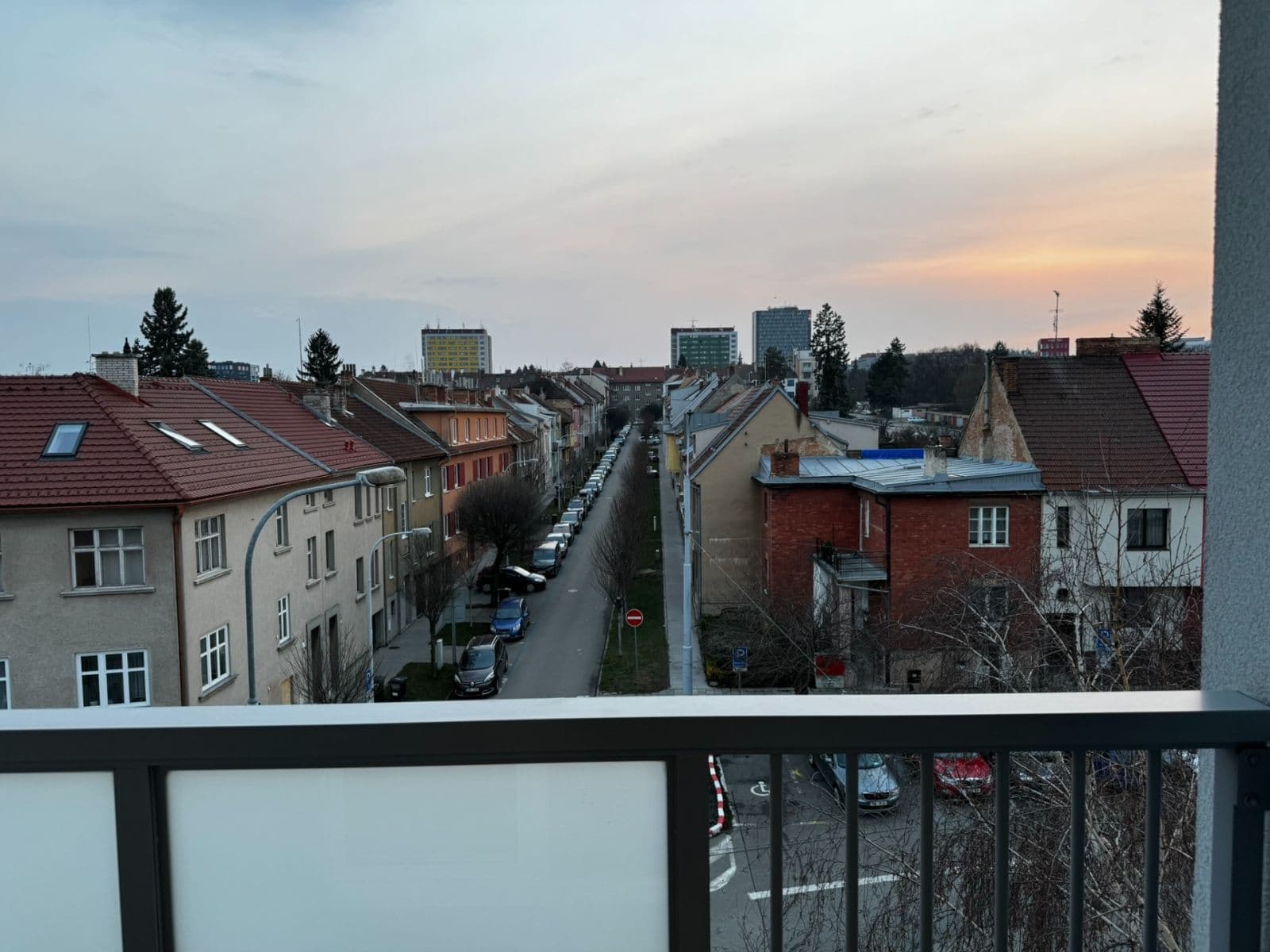 Pronájem bytu 3+1 75 m², Srbská, Brno, Jihomoravský kraj Pronájem bytu 3+1 75 m², Srbská, Brno, Jihomoravský kraj