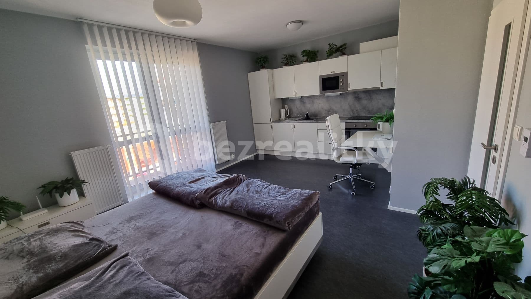Pronájem bytu 1+kk 32 m², Brněnská Pole, Šlapanice, Jihomoravský kraj Pronájem bytu 1+kk 32 m², Brněnská Pole, Šlapanice, Jihomoravský kraj