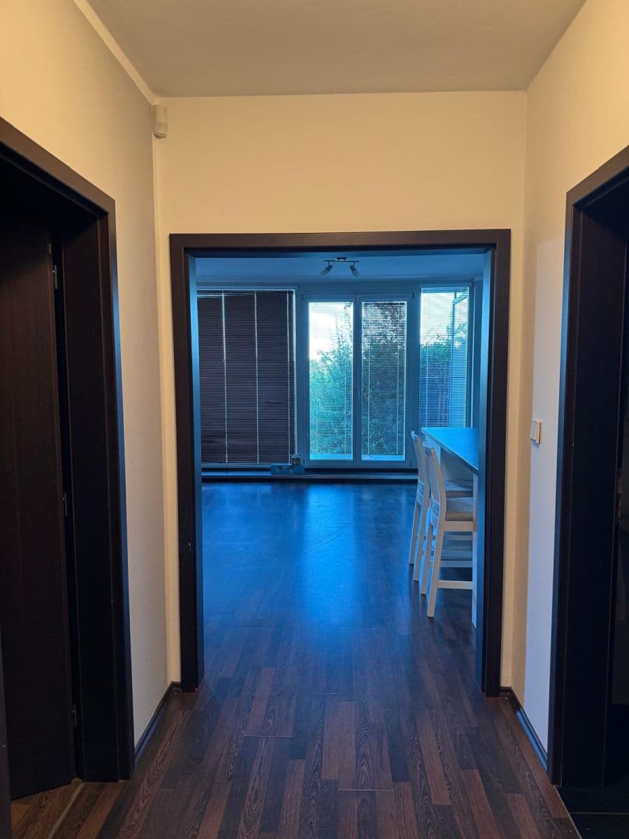 Pronájem bytu 2+kk 50 m², Na Vysočanských vinicích, Praha, Praha Pronájem bytu 2+kk 50 m², Na Vysočanských vinicích, Praha, Praha