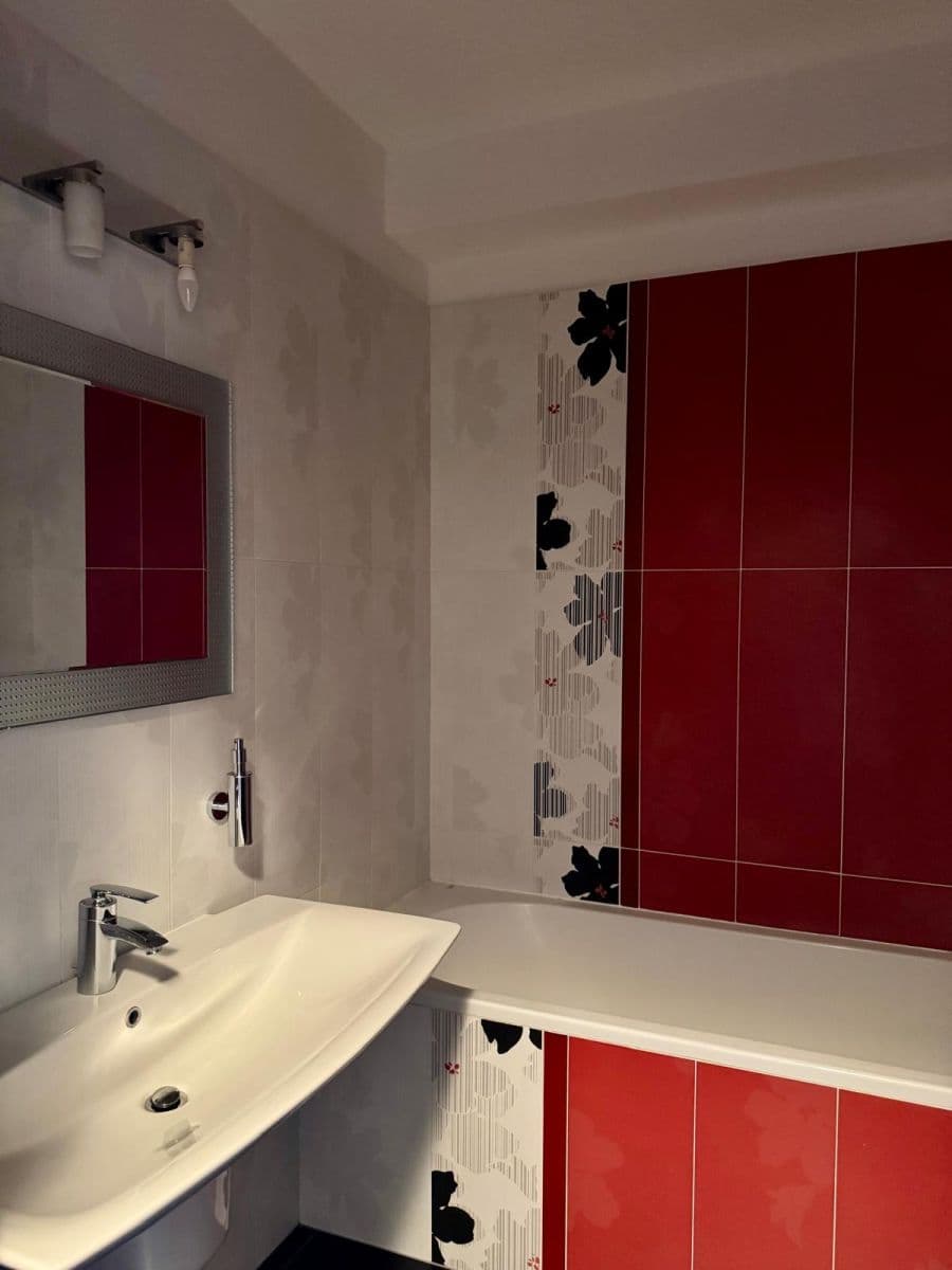 Pronájem bytu 2+kk 50 m², Na Vysočanských vinicích, Praha, Praha Pronájem bytu 2+kk 50 m², Na Vysočanských vinicích, Praha, Praha