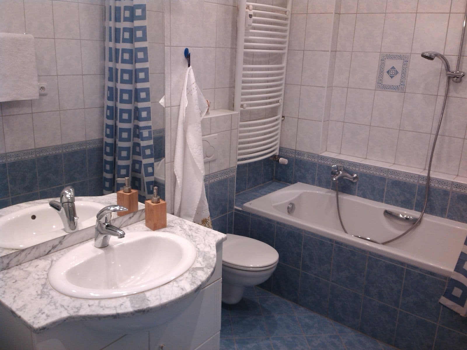 Pronájem bytu 1+1 55 m², Vltavská, Praha, Praha Pronájem bytu 1+1 55 m², Vltavská, Praha, Praha