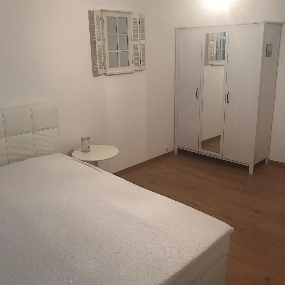 Pronájem bytu 2+1 54 m², V Pařezinách, Praha, Praha Pronájem bytu 2+1 54 m², V Pařezinách, Praha, Praha