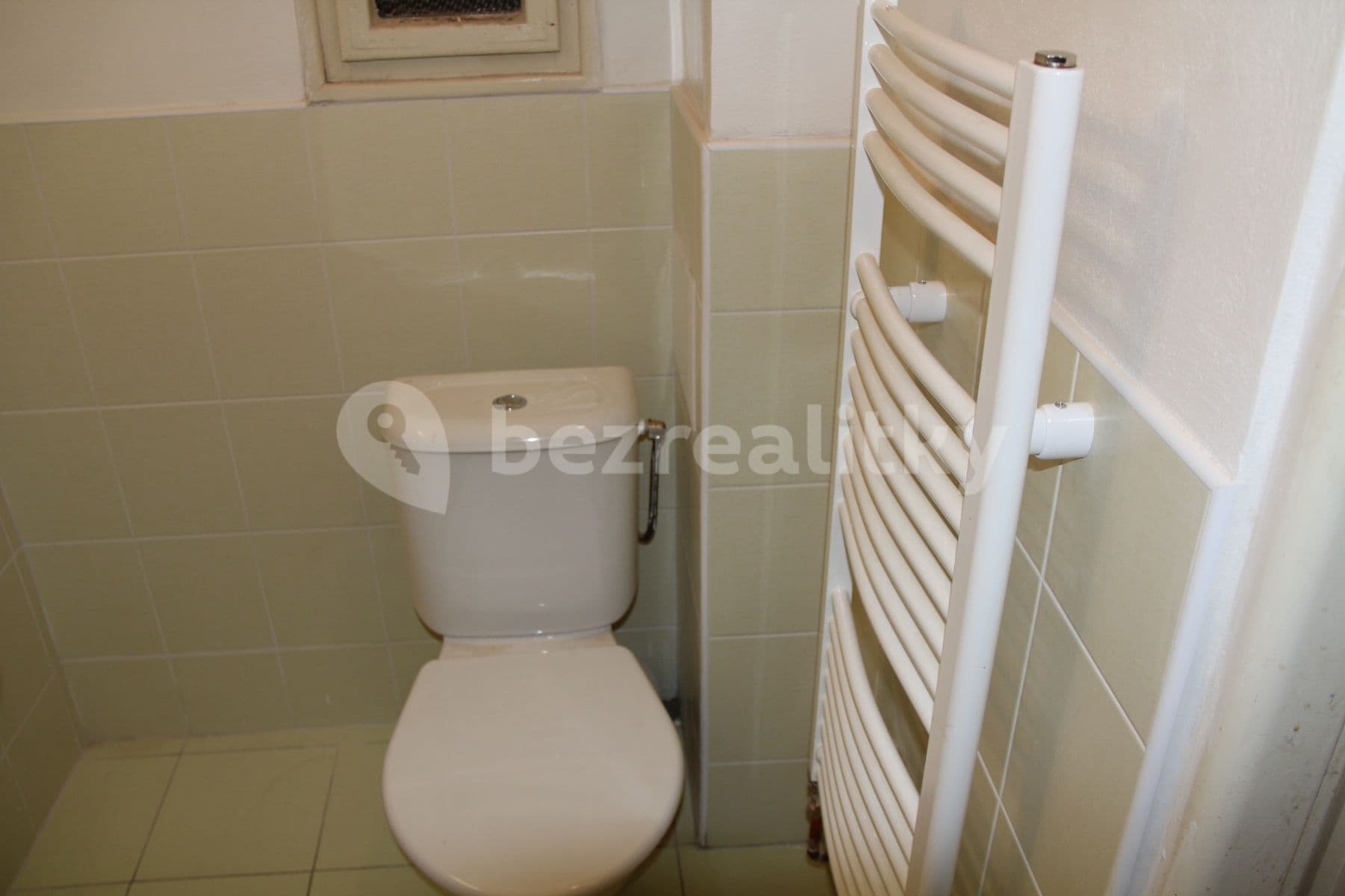 Pronájem bytu Garsoniéra 27 m², náměstí Hrdinů, Praha, Praha Pronájem bytu Garsoniéra 27 m², náměstí Hrdinů, Praha, Praha