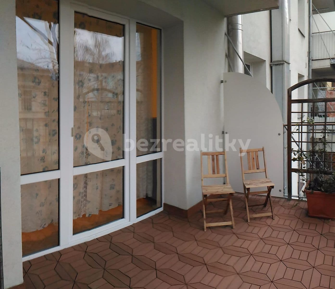 Pronájem bytu 2+kk 73 m², Dělnická, Praha, Praha Pronájem bytu 2+kk 73 m², Dělnická, Praha, Praha