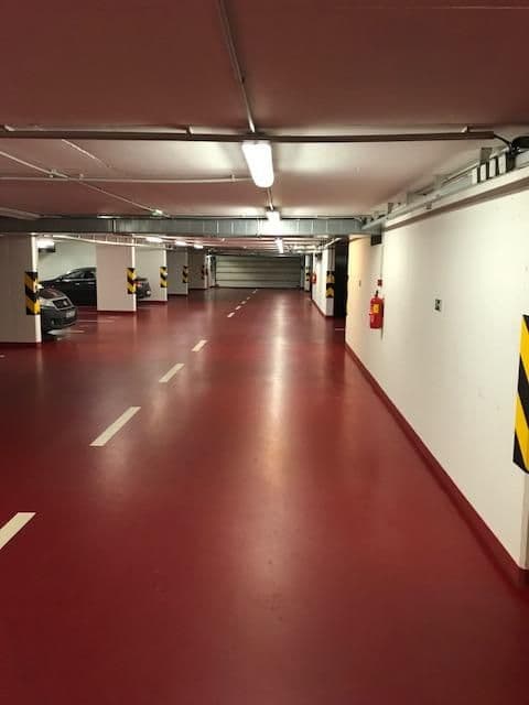 Pronájem garáže 15 m², Pelušková, Praha, Praha Pronájem garáže 15 m², Pelušková, Praha, Praha