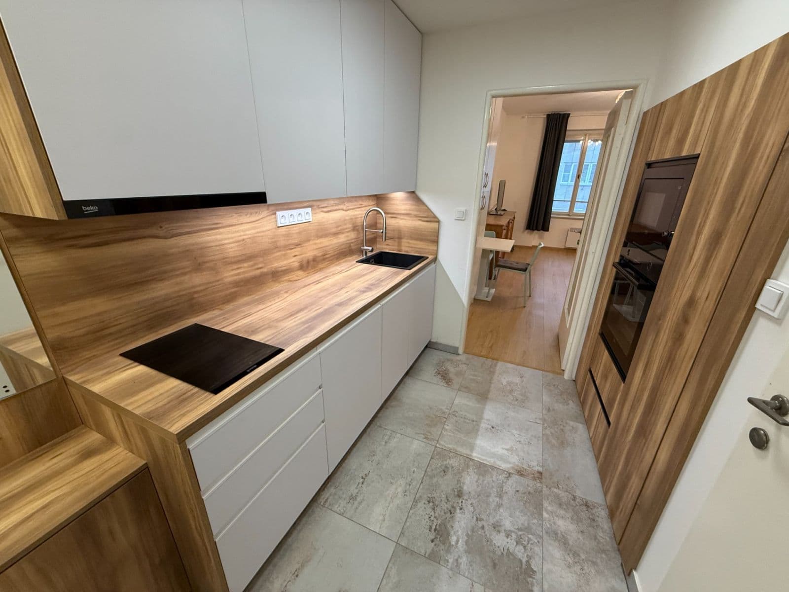 Pronájem bytu 1+kk 35 m², Kafkova, Praha, Praha Pronájem bytu 1+kk 35 m², Kafkova, Praha, Praha