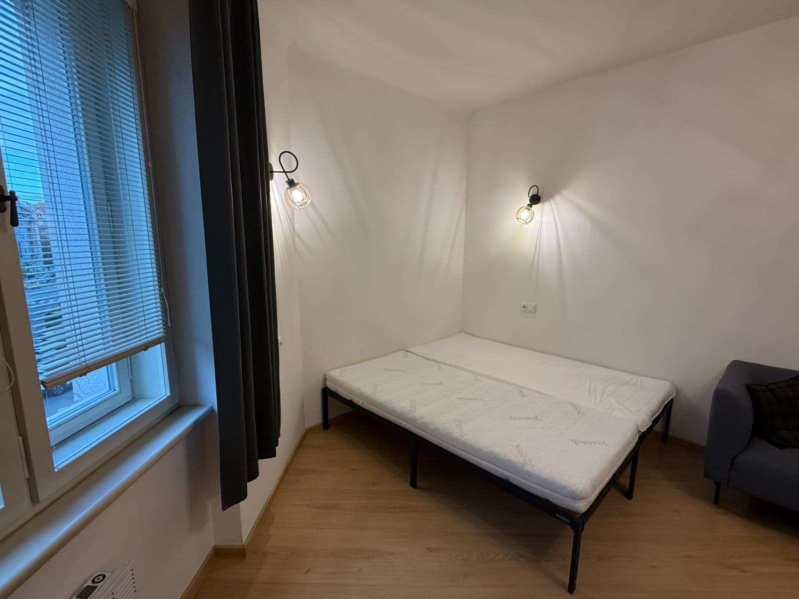 Pronájem bytu 1+kk 35 m², Kafkova, Praha, Praha Pronájem bytu 1+kk 35 m², Kafkova, Praha, Praha