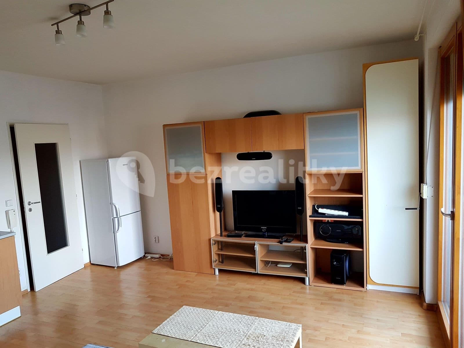 Pronájem bytu 1+kk 35 m², Sluneční náměstí, Praha, Praha Pronájem bytu 1+kk 35 m², Sluneční náměstí, Praha, Praha