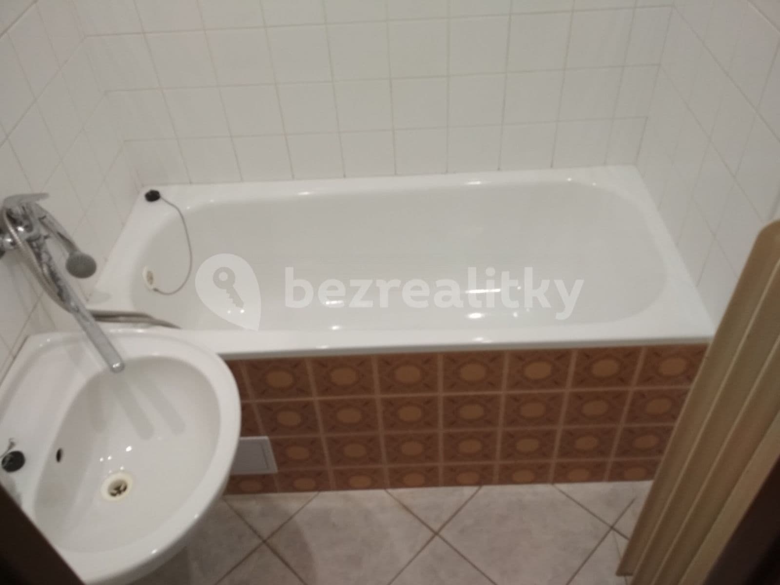 Pronájem bytu 1+1 34 m², Útulná, Praha, Praha Pronájem bytu 1+1 34 m², Útulná, Praha, Praha