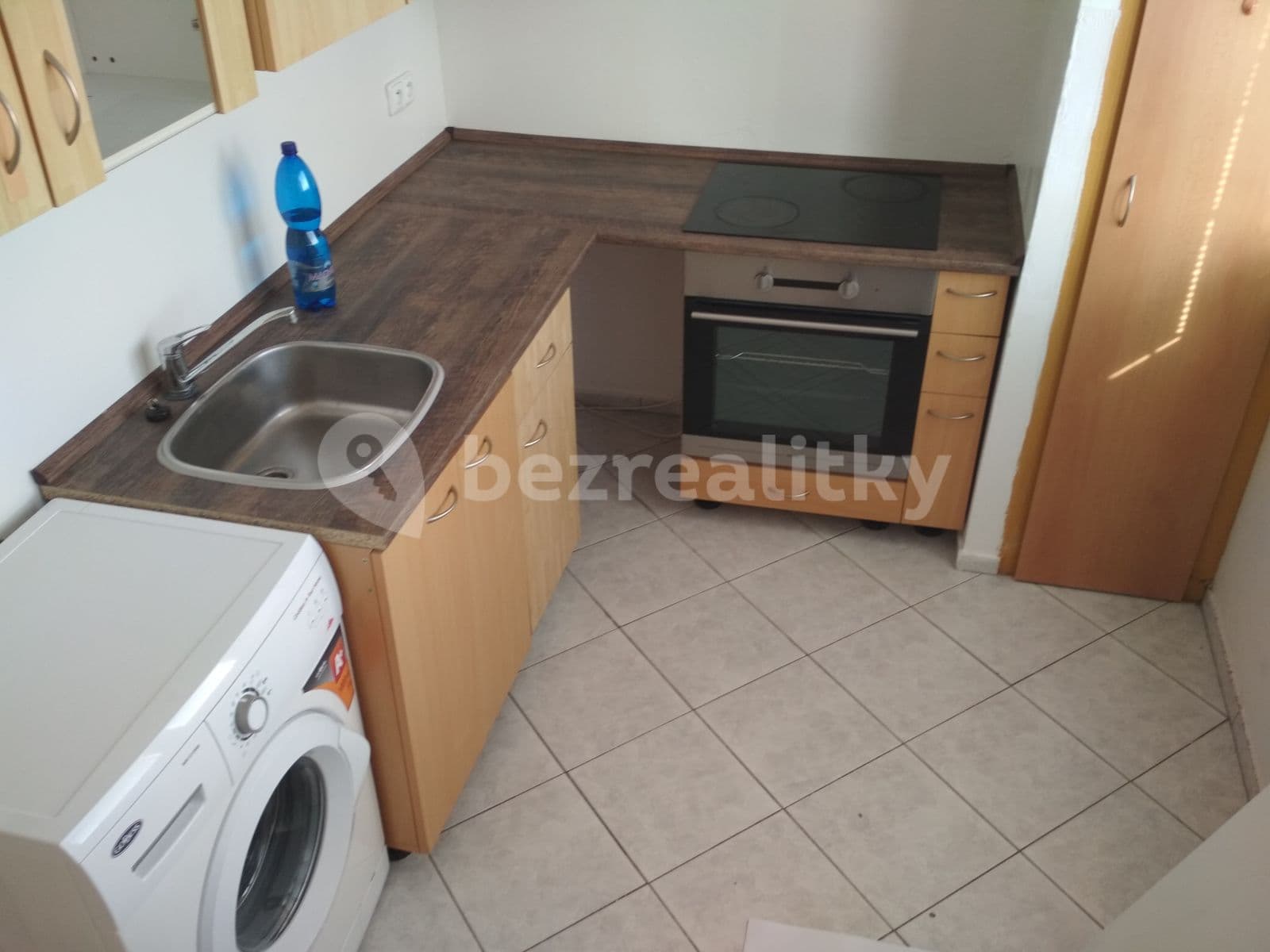 Pronájem bytu 1+1 34 m², Útulná, Praha, Praha Pronájem bytu 1+1 34 m², Útulná, Praha, Praha