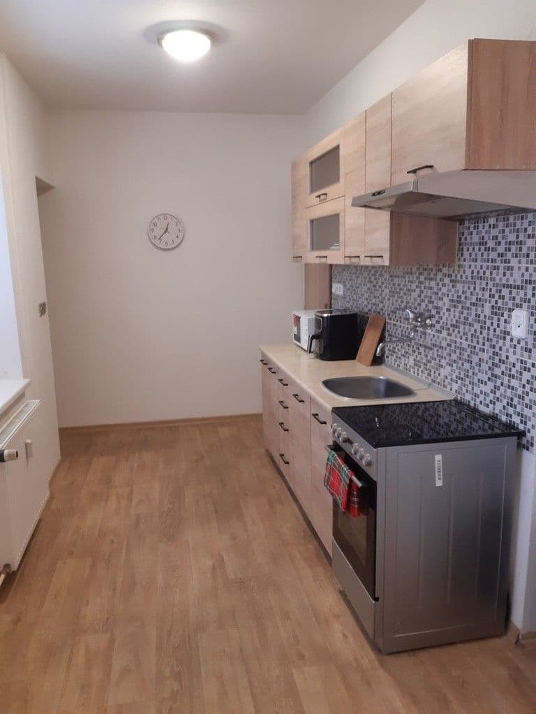 Pronájem bytu 2+kk 55 m², Jeronýmova, Písek, Jihočeský kraj Pronájem bytu 2+kk 55 m², Jeronýmova, Písek, Jihočeský kraj