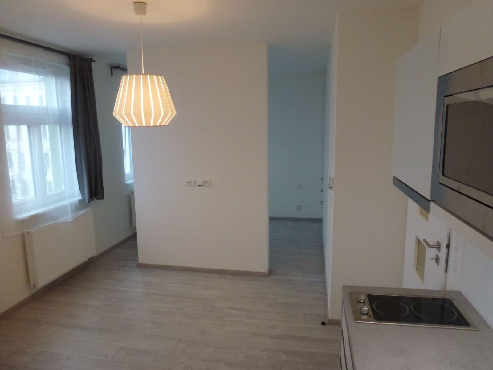 Pronájem bytu 1+kk 34 m², Bořivojova, Praha, Praha Pronájem bytu 1+kk 34 m², Bořivojova, Praha, Praha