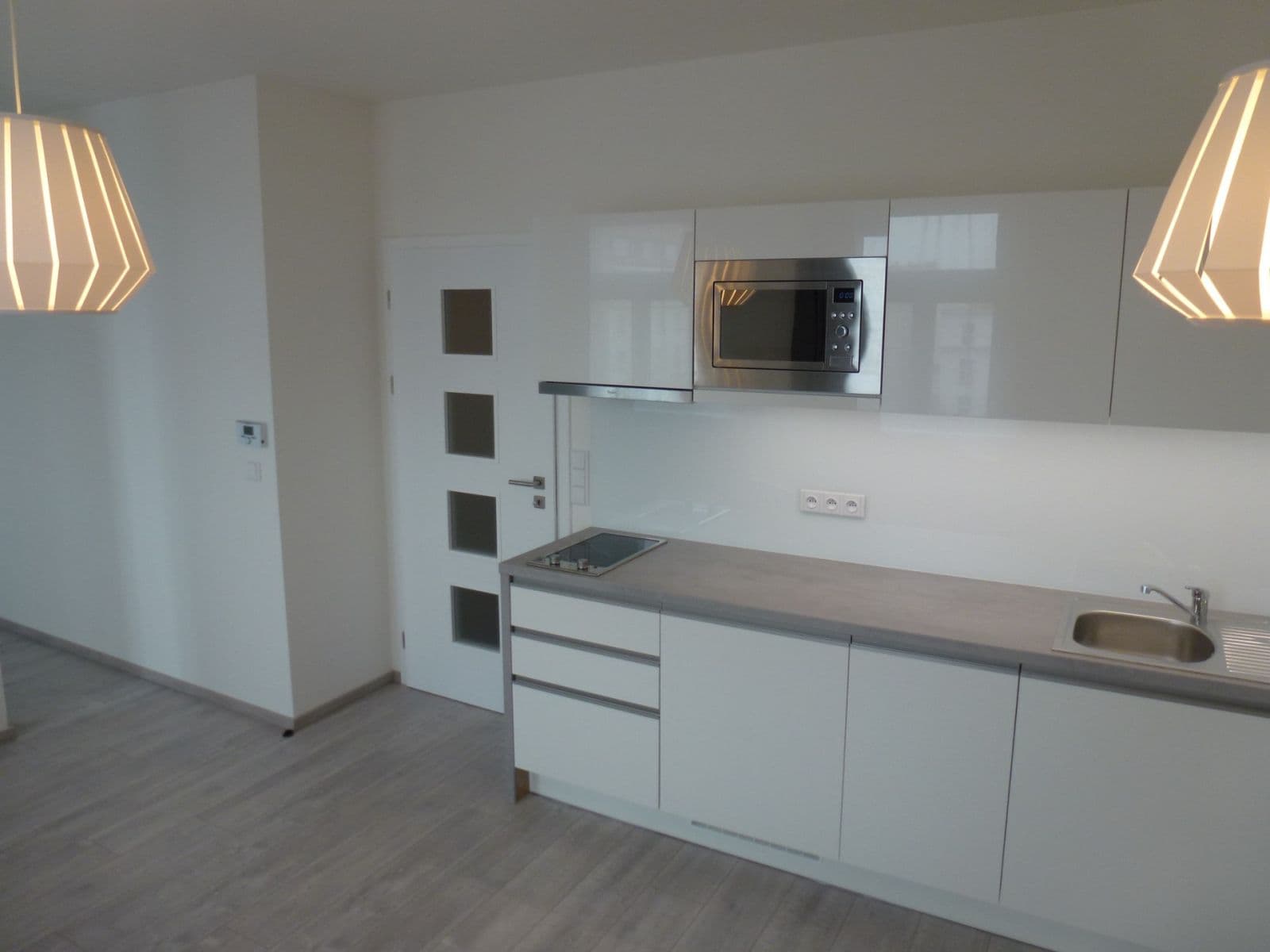 Pronájem bytu 1+kk 34 m², Bořivojova, Praha, Praha Pronájem bytu 1+kk 34 m², Bořivojova, Praha, Praha