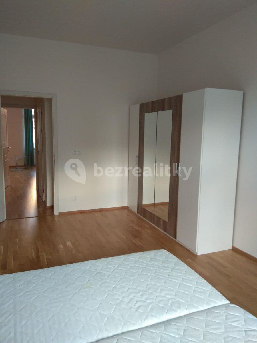 Pronájem bytu 2+kk 63 m², Křižíkova, Praha, Praha Pronájem bytu 2+kk 63 m², Křižíkova, Praha, Praha