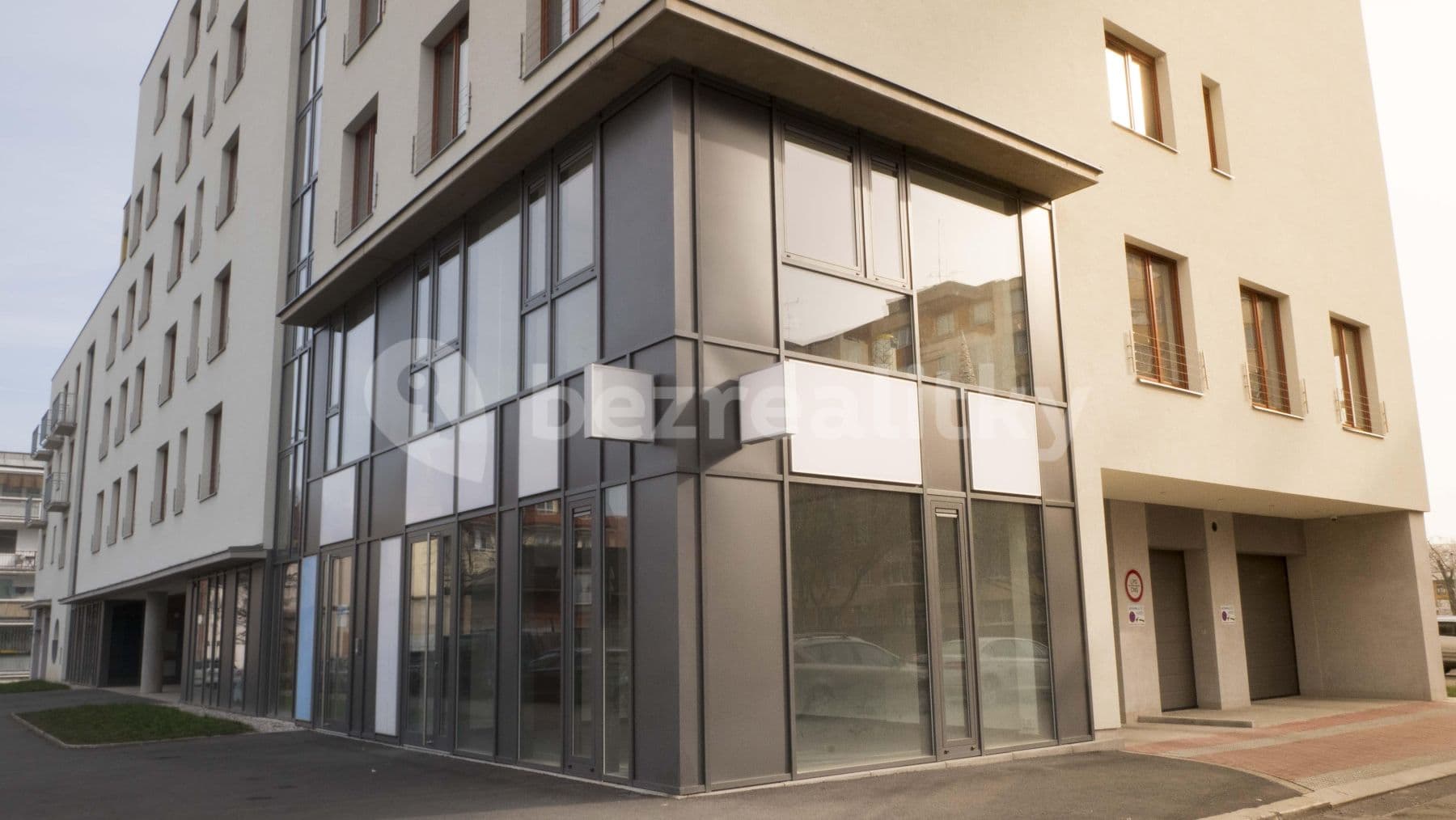 Pronájem nebytového prostoru 35 m², Vokáčova, Praha, Praha Pronájem nebytového prostoru 35 m², Vokáčova, Praha, Praha