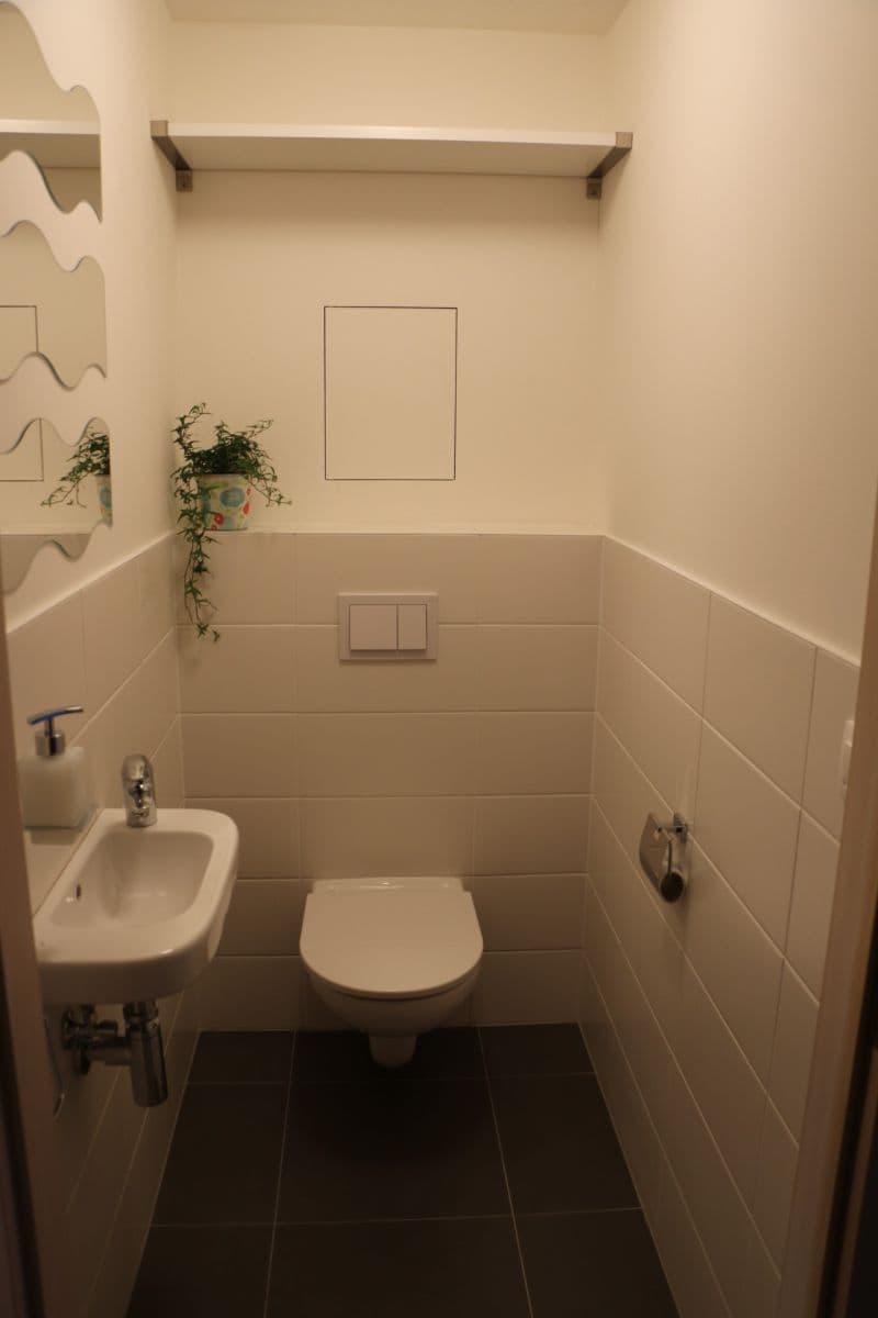 Pronájem bytu 3+kk 73 m², U Hostavického potoka, Praha, Praha Pronájem bytu 3+kk 73 m², U Hostavického potoka, Praha, Praha