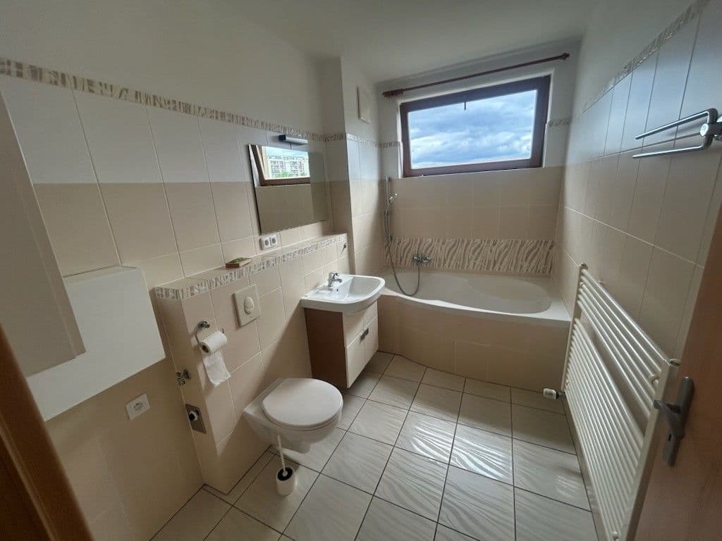 Pronájem bytu 3+kk 78 m², Lipovská, Praha, Praha Pronájem bytu 3+kk 78 m², Lipovská, Praha, Praha